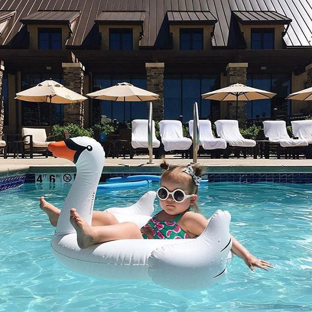 Inflatable Swan - Baby Bella